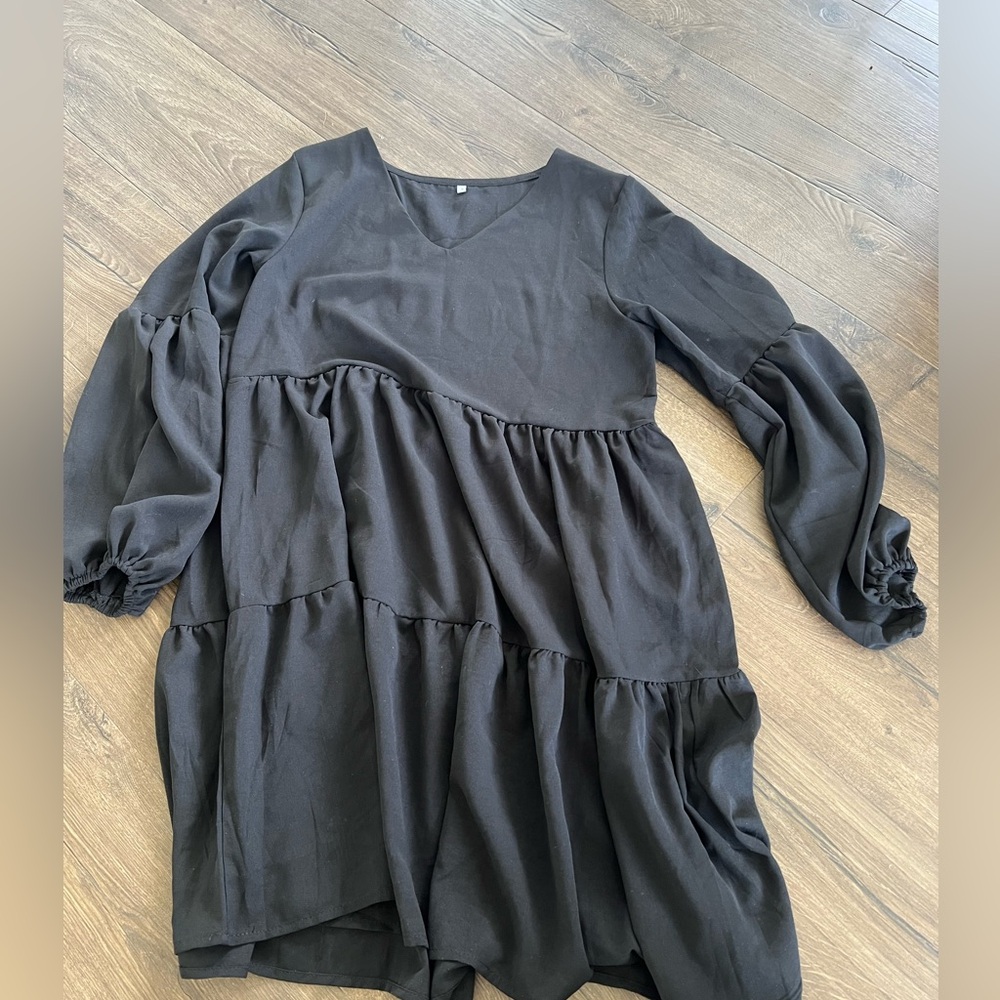 Flowy black dress